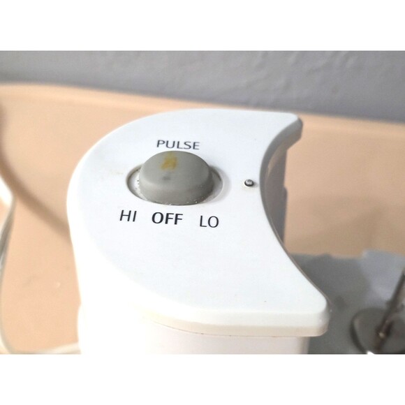 Magic Chef Mini Food Processor 2 Speeds, Pulse (MCFP1) Complete, Tested, Works - Picture 11 of 12